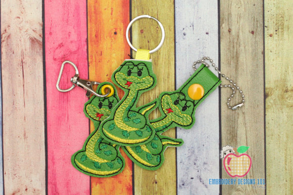 Snake ITH Snaptab Keyfob: A Hands-On Embroidery Review
